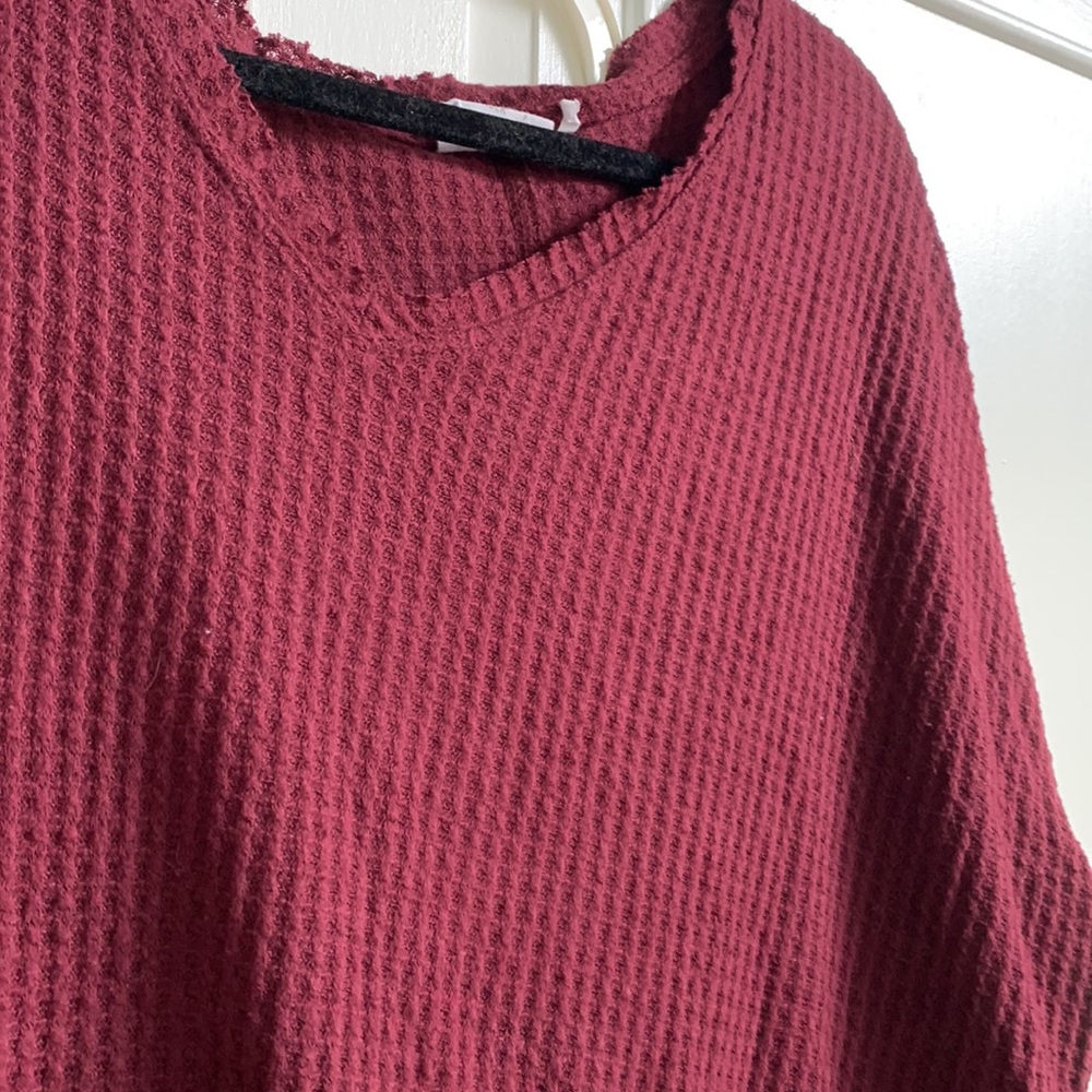 Red sweater - Picture 2 of 2